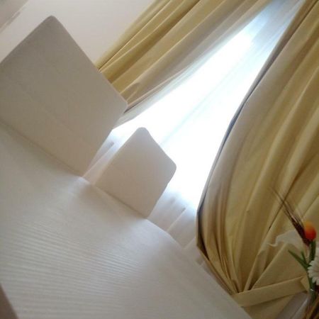 Officina Urban Sleep Bed & Breakfast San Benedetto del Tronto Eksteriør bilde