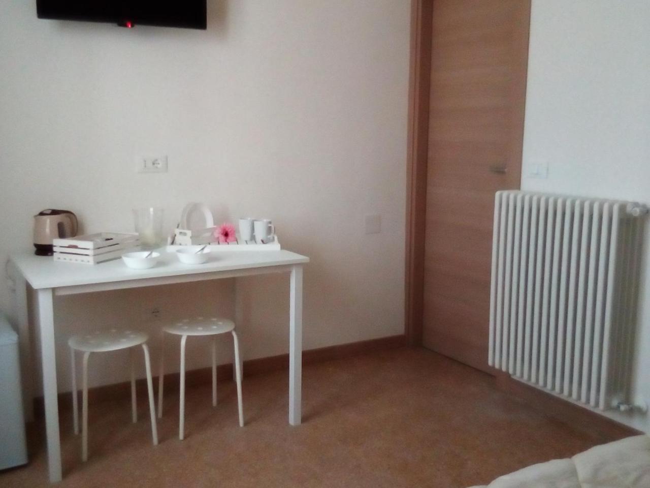 Officina Urban Sleep Bed & Breakfast San Benedetto del Tronto Eksteriør bilde