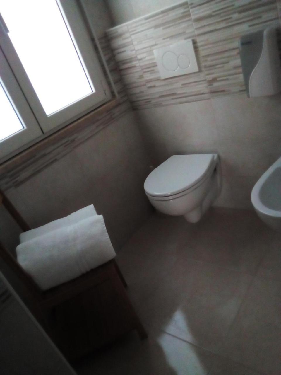 Officina Urban Sleep Bed & Breakfast San Benedetto del Tronto Eksteriør bilde